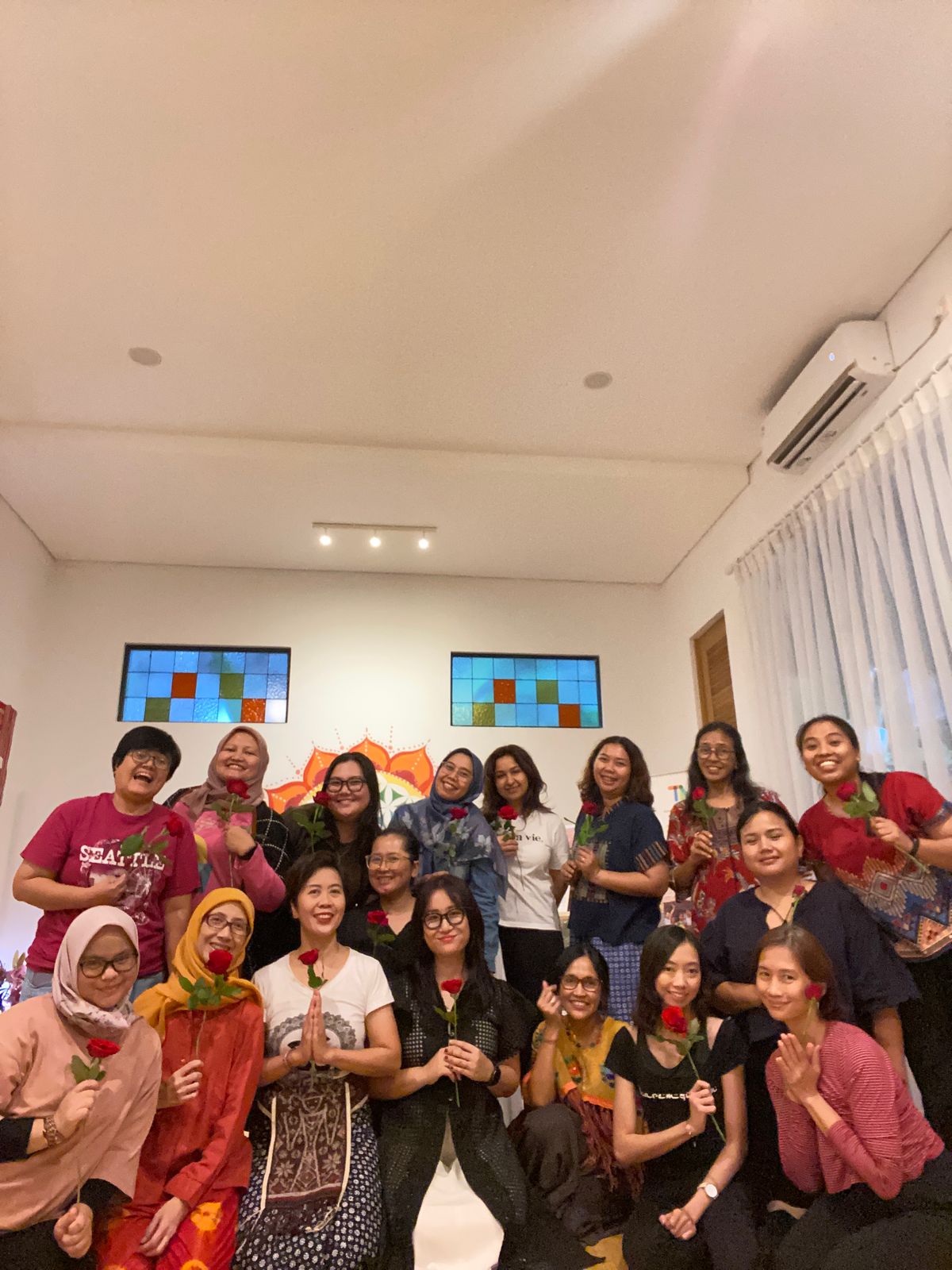 Fundraising "Weaving Happiness Project"